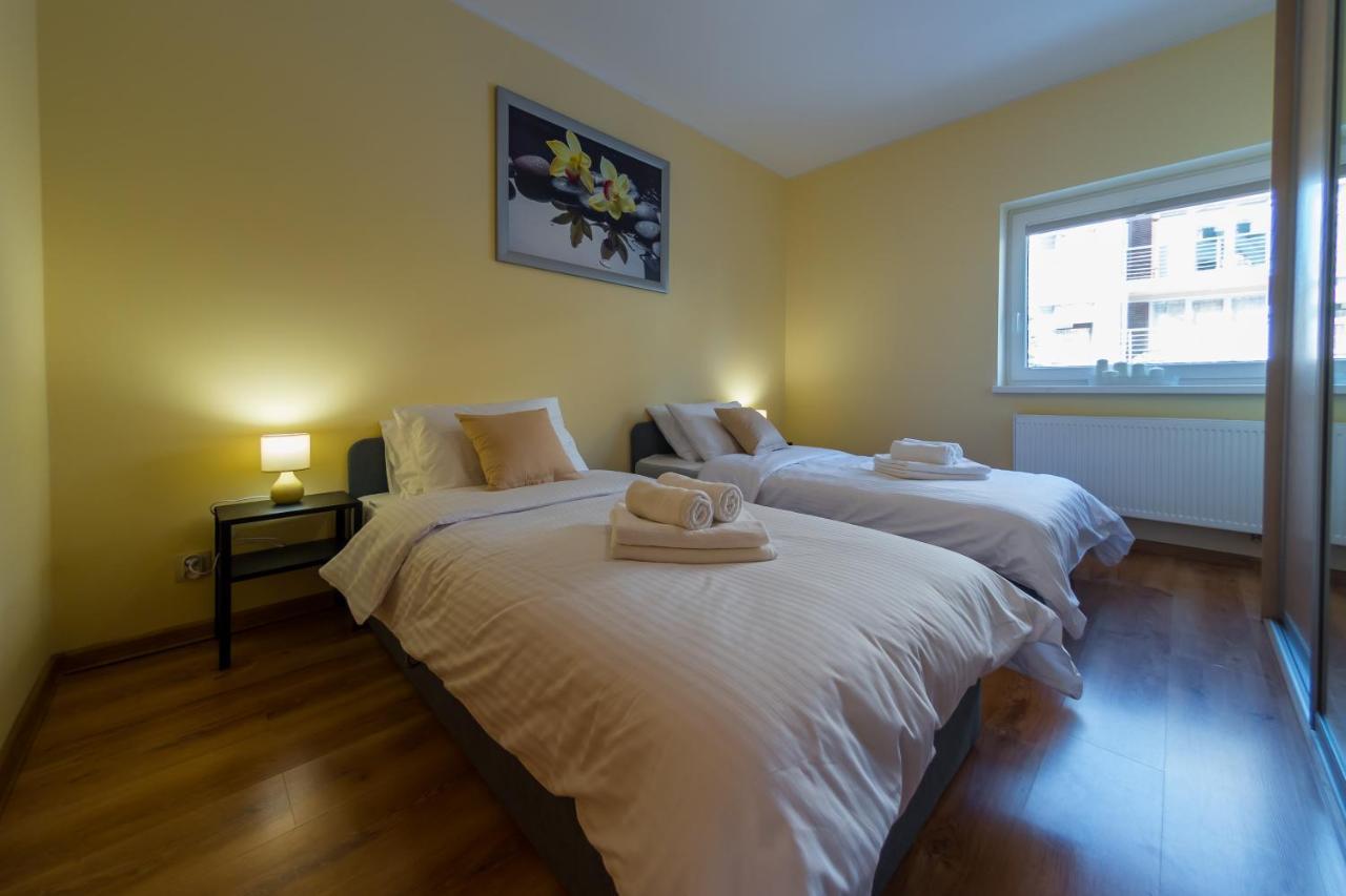 Komfortowy Apartament W Centrum Ustronia Esterno foto