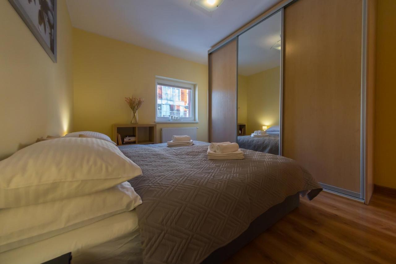 Komfortowy Apartament W Centrum Ustronia Esterno foto