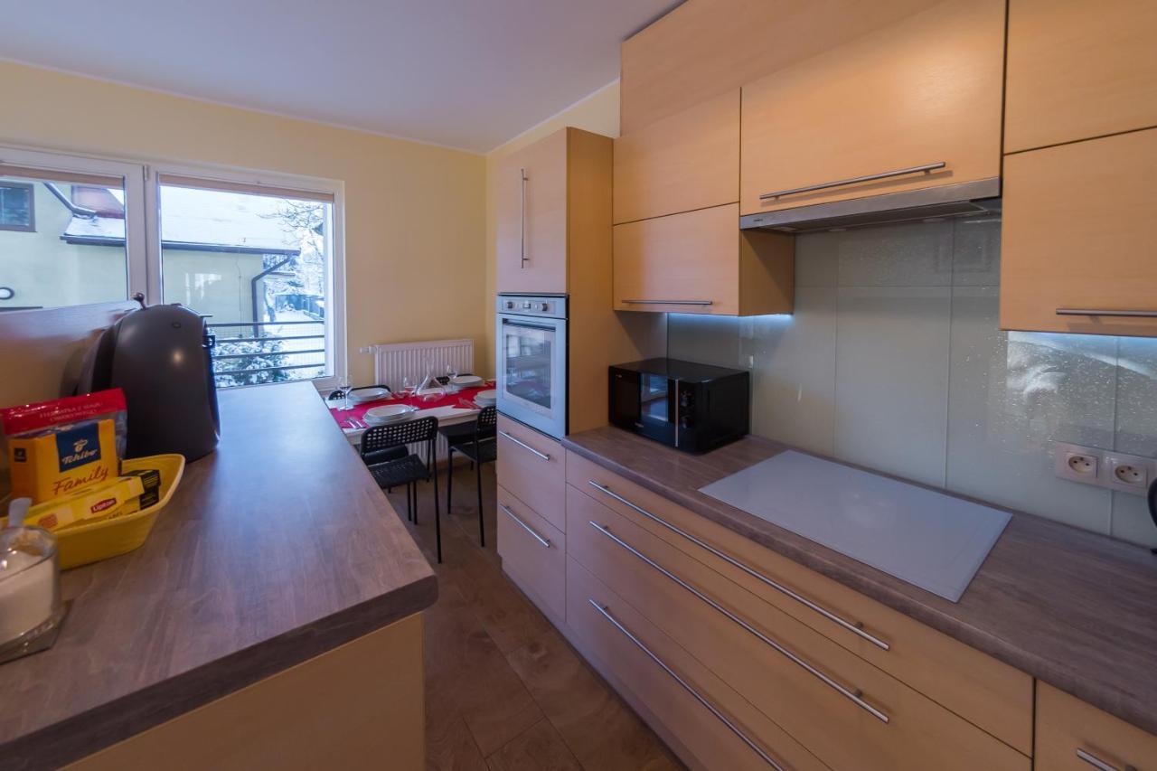 Komfortowy Apartament W Centrum Ustronia Esterno foto