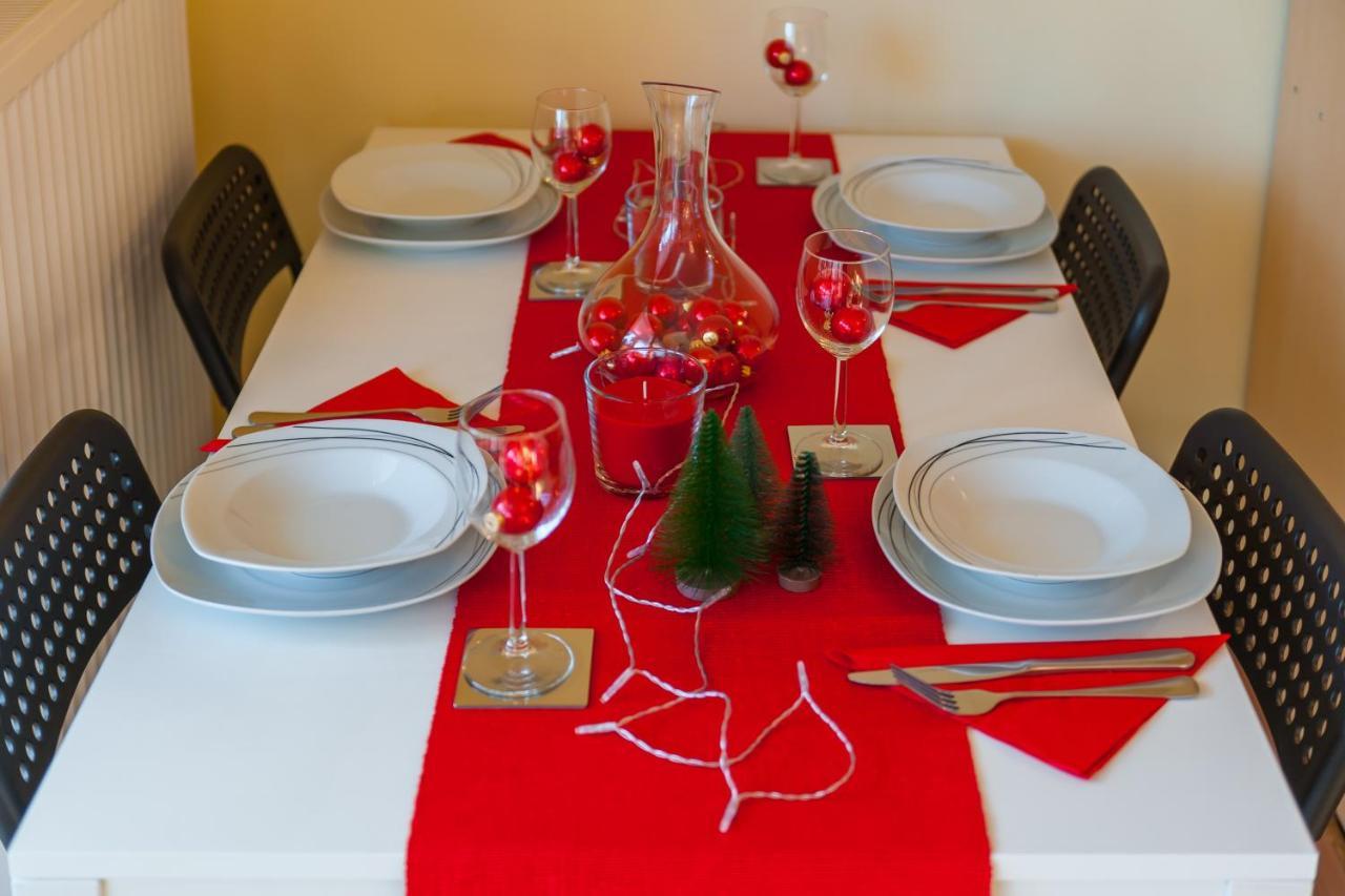 Komfortowy Apartament W Centrum Ustronia Esterno foto