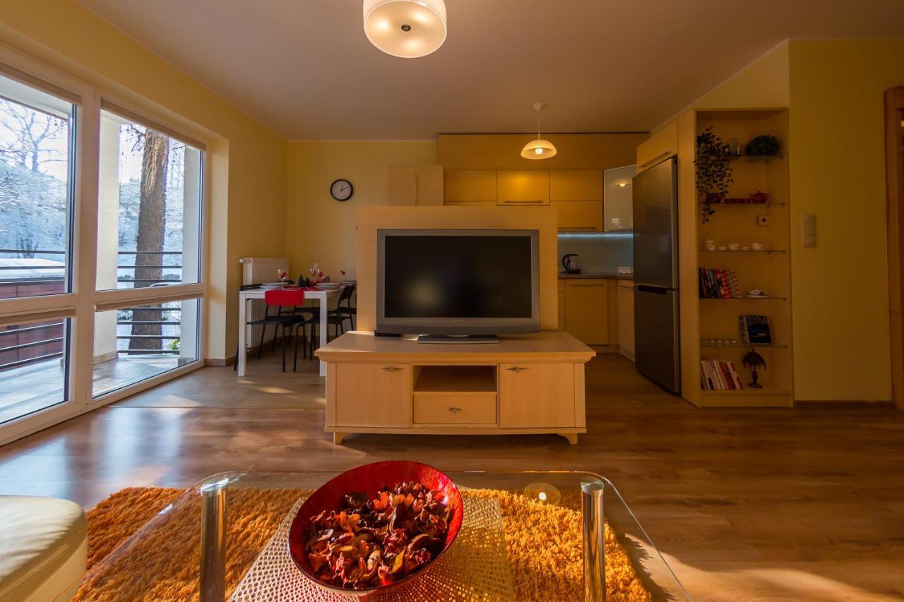Komfortowy Apartament W Centrum Ustronia Esterno foto